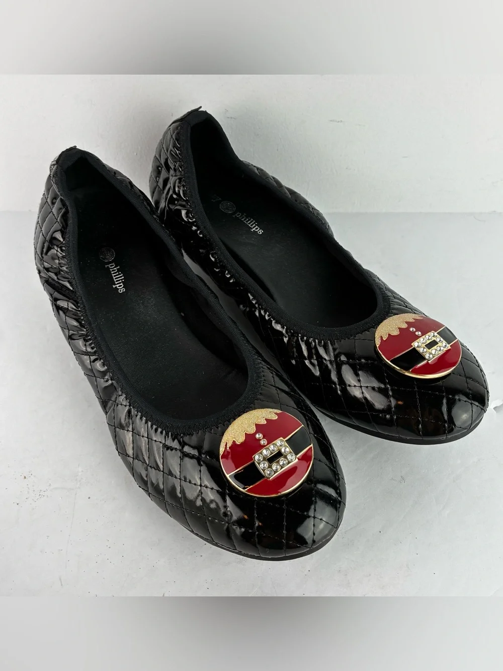 Lindsay Phillips Christmas Black Quilted Patent Leather Flats Santa Tops